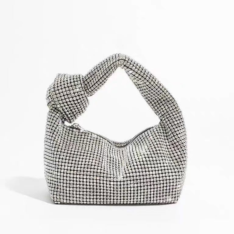 CLutchbag- silver