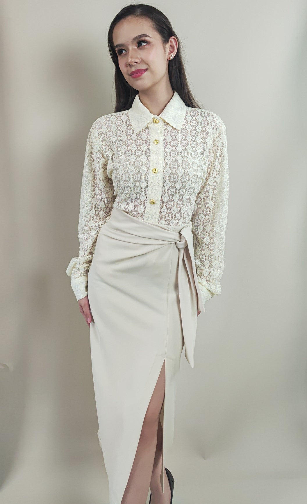 Soft Skirt with Slit